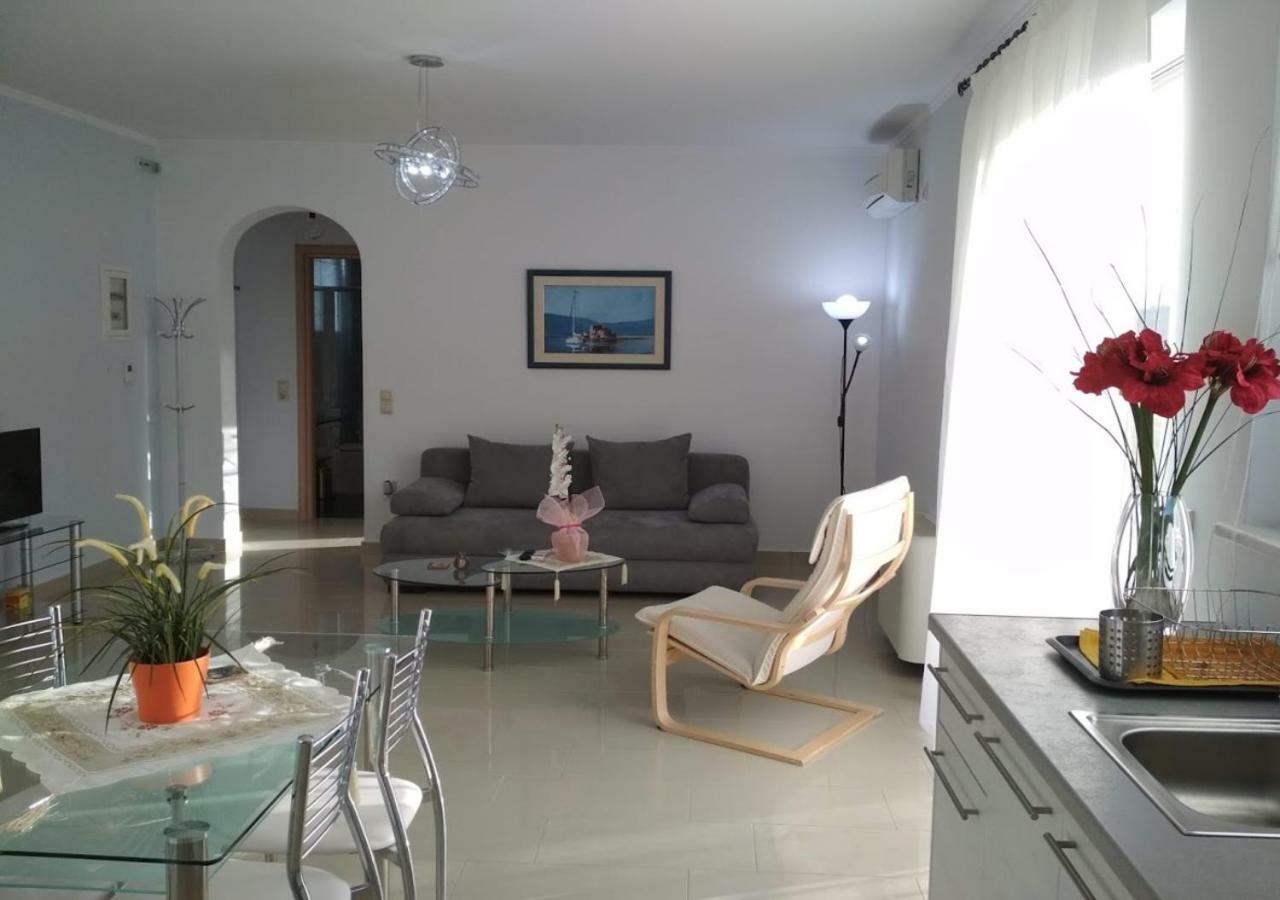 Aria Luxury Apartments Nauplion Buitenkant foto